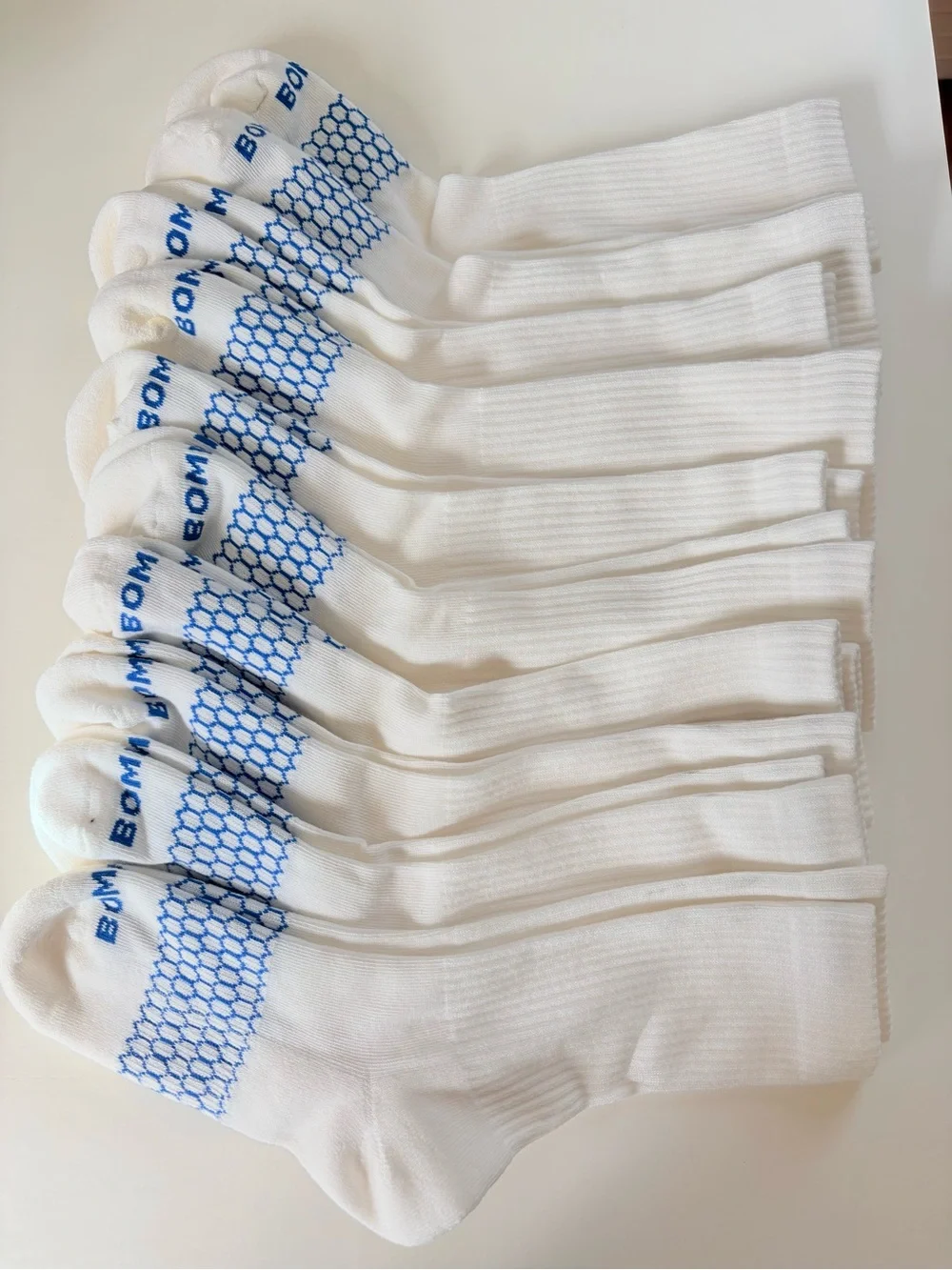 Bombas 10 Pack White Crew Athletic Socks with Blue Accents